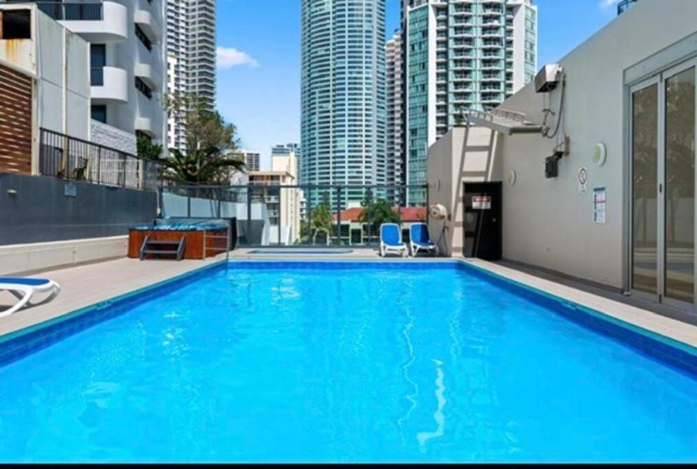 ゴールドコーストFabulous Sea Views In The Heart Of Surfersアパートメント エクステリア 写真
